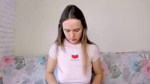 Mari online show from March 11, 2026, 7:03 am