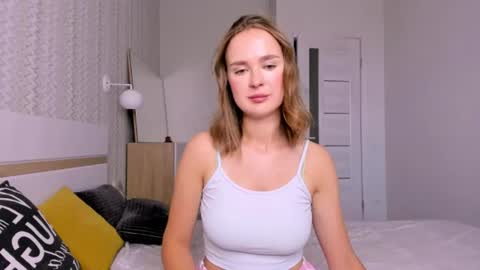 Mari online show from July 31, 2026, 7:41 am