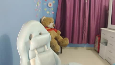 Snapshot of maryline_w chatting on February 14, 2025, 2:39 am maryline online show from February 14, 2025, 2:39 am