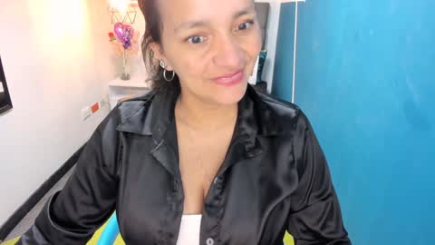 Snapshot of marylinmilf chatting on December 23, 2024, 7:52 pm Marylin online show from December 23, 2024, 7:52 pm