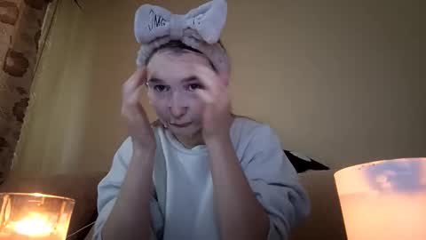 Snapshot of marylynreifsnider chatting on September 9, 2025, 7:19 am Hi My name is Elina Im 18 years old. online show from September 9, 2025, 7:19 am