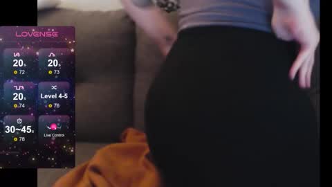 Snapshot of marymoonmarymoon chatting on November 2, 2025, 5:21 am Mary if youre new MJ if youve been here before - find me on online show from November 2, 2025, 5:21 am