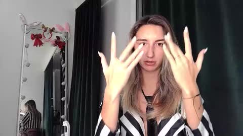 Snapshot of marywayne11 chatting on January 13, 2026, 5:18 pm marywayne11 online show from January 13, 2026, 5:18 pm