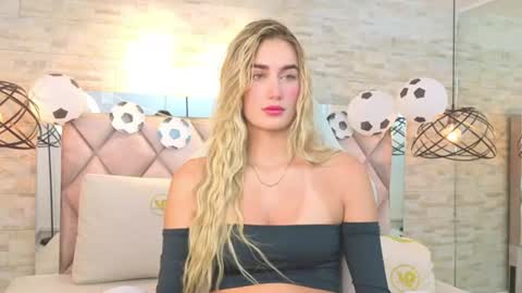 Snapshot of maryy_campbell chatting on July 8, 2026, 11:48 am maryy campbell online show from July 8, 2026, 11:48 am