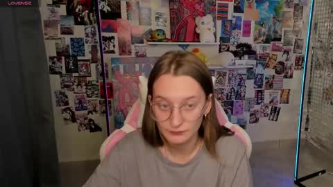 Snapshot of maryyy_may chatting on September 16, 2025, 5:03 pm maryyy_may online show from September 16, 2025, 5:03 pm