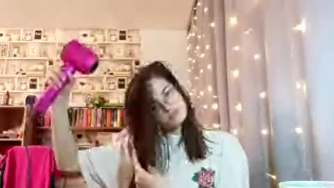 Kelly online show from March 19, 2026, 12:09 pm