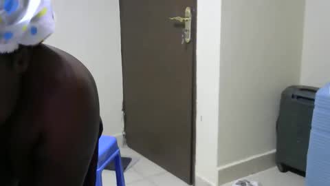 Cate online show from October 16, 2025, 3:46 pm