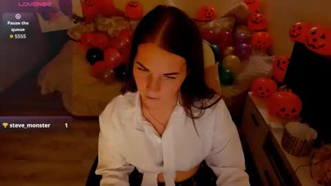 Masha online show from October 31, 2025, 9:05 pm