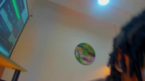 Snapshot of mashall_lee chatting on March 2, 2026, 7:10 pm MARSHALL LEE online show from March 2, 2026, 7:10 pm