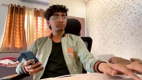 maskboyz2003 online show from December 3, 2025, 3:14 am