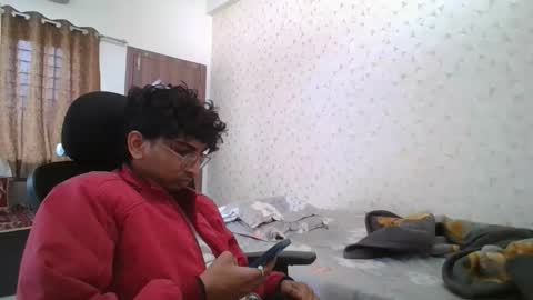 Snapshot of maskboyz2004 chatting on November 15, 2025, 5:38 am Mask Boy online show from November 15, 2025, 5:38 am