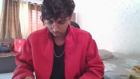 Snapshot of maskboyz2004 chatting on November 19, 2025, 5:07 am Mask Boy online show from November 19, 2025, 5:07 am