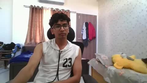 Snapshot of maskboyz2004 chatting on January 8, 2026, 5:32 am Mask Boy online show from January 8, 2026, 5:32 am