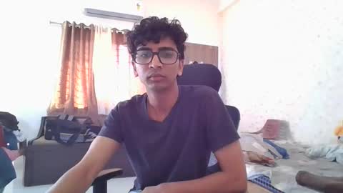 Snapshot of maskboyz2004 chatting on January 19, 2026, 4:16 am Mask Boy online show from January 19, 2026, 4:16 am