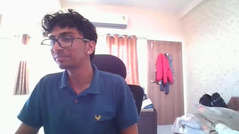 Snapshot of maskboyz2004 chatting on February 6, 2026, 11:57 am Mask Boy online show from February 6, 2026, 11:57 am