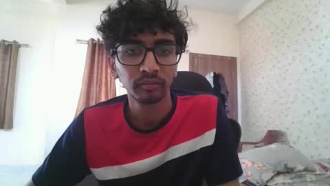 Snapshot of maskboyz2004 chatting on February 24, 2026, 6:33 am Mask Boy online show from February 24, 2026, 6:33 am