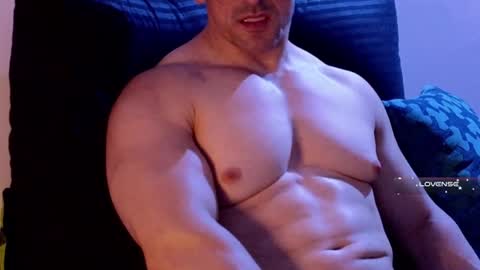 Snapshot of masked_bodybuilder chatting on February 2, 2025, 4:32 pm masked_bodybuilder online show from February 2, 2025, 4:32 pm