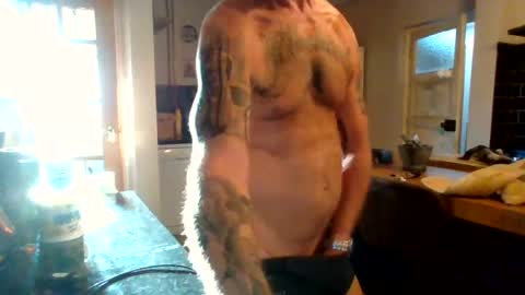 Masked Masturbation Couple online show from July 8, 2026, 5:23 am