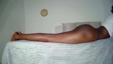 Snapshot of masked_shy_girl chatting on April 21, 2026, 1:42 am masked_shy_girl online show from April 21, 2026, 1:42 am