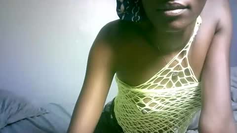 Snapshot of maskgang001 chatting on March 8, 2026, 5:22 am maskgang001 online show from March 8, 2026, 5:22 am