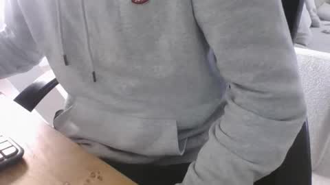 Snapshot of maskime59 chatting on December 1, 2025, 9:25 am maskime59 online show from December 1, 2025, 9:25 am