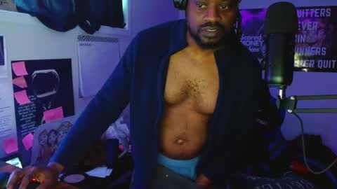 Maskmind online show from March 11, 2025, 9:04 pm