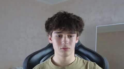 Snapshot of mason_jr chatting on November 6, 2025, 1:34 pm mason_jr online show from November 6, 2025, 1:34 pm