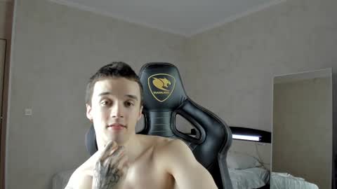 Snapshot of mason_warhol chatting on February 10, 2025, 2:52 am Mason online show from February 10, 2025, 2:52 am