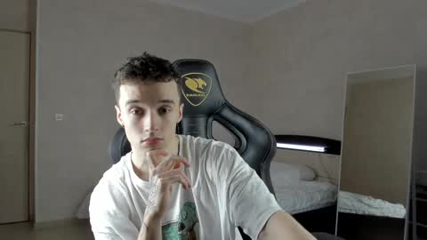 Snapshot of mason_warhol chatting on March 2, 2025, 3:05 pm Mason online show from March 2, 2025, 3:05 pm