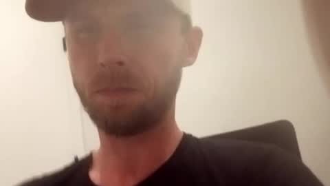 maspapi11 online show from March 13, 2026, 4:41 am