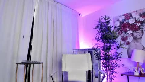 massielhot online show from May 28, 2026, 3:31 pm