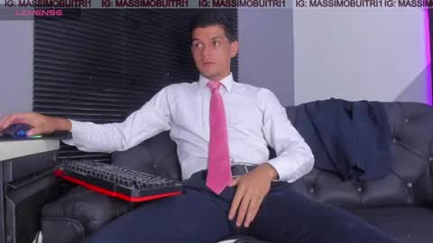 I am Massimo online show from April 13, 2026, 12:49 am