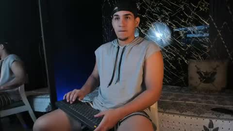 massimo_vidal online show from May 8, 2026, 1:38 pm