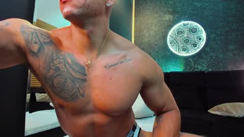 Snapshot of massimowalton2 chatting on January 10, 2025, 2:35 am massimowalton2 online show from January 10, 2025, 2:35 am