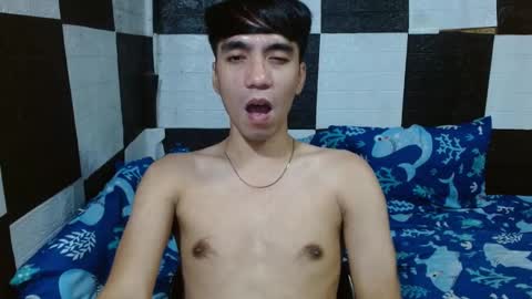 Snapshot of massive_boner02 chatting on January 15, 2026, 6:33 pm massive_boner02 online show from January 15, 2026, 6:33 pm