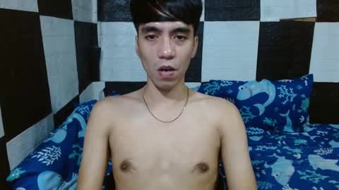 Snapshot of massive_boner02 chatting on January 18, 2026, 5:00 am massive_boner02 online show from January 18, 2026, 5:00 am