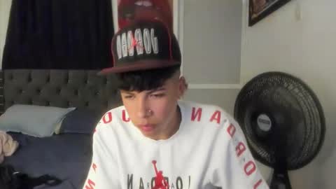 master_billy1 online show from May 18, 2026, 4:40 am