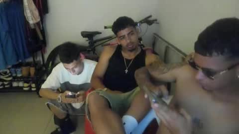 master_boy28 online show from April 29, 2026, 5:55 am