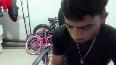 master_boy28 online show from May 15, 2026, 3:13 am