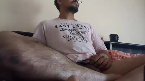 Snapshot of master_leoo chatting on December 3, 2025, 4:20 am master_leoo online show from December 3, 2025, 4:20 am