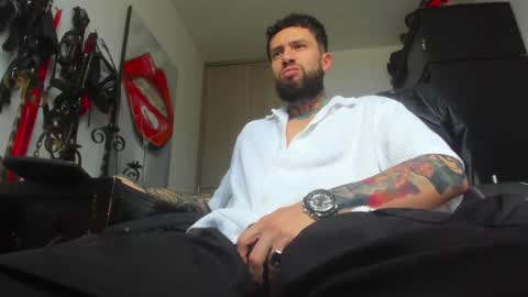 Snapshot of master_steven_01 chatting on December 30, 2024, 10:34 pm steven online show from December 30, 2024, 10:34 pm