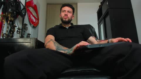Snapshot of master_steven_01 chatting on January 30, 2025, 7:26 pm steven online show from January 30, 2025, 7:26 pm