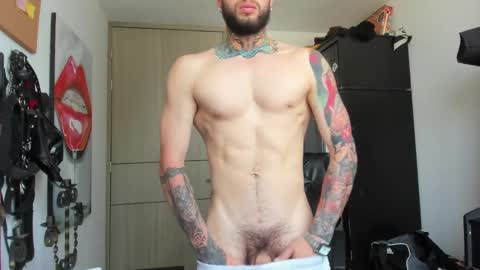 Snapshot of master_steven_01 chatting on March 10, 2025, 6:01 pm steven online show from March 10, 2025, 6:01 pm