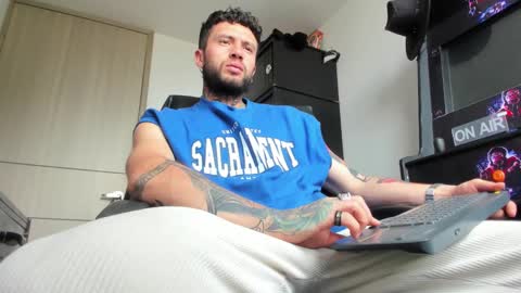Snapshot of master_steven_01 chatting on March 10, 2025, 9:07 pm steven online show from March 10, 2025, 9:07 pm