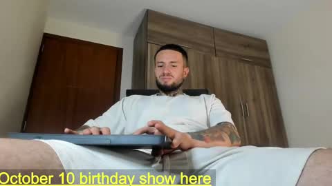 Snapshot of master_steven_01 chatting on October 6, 2025, 11:46 pm steven online show from October 6, 2025, 11:46 pm