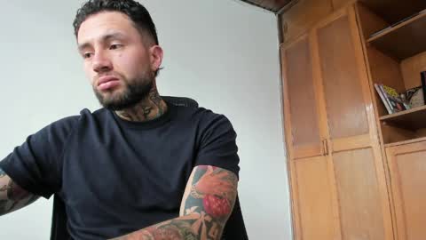 Snapshot of master_steven_01 chatting on April 30, 2026, 4:24 pm steven online show from April 30, 2026, 4:24 pm
