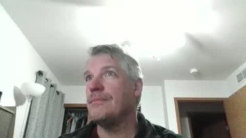 Snapshot of master_thorn chatting on February 7, 2026, 3:32 am Master Thorn online show from February 7, 2026, 3:32 am