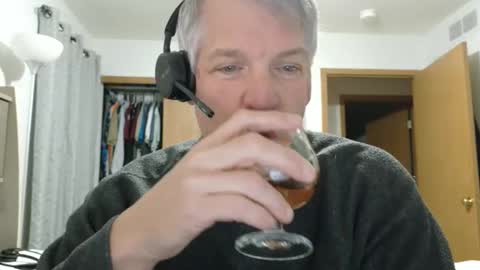 Snapshot of master_thorn chatting on February 10, 2026, 3:10 am Master Thorn online show from February 10, 2026, 3:10 am