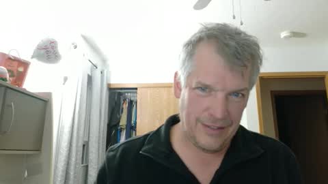 Snapshot of master_thorn chatting on February 19, 2026, 3:35 am Master Thorn online show from February 19, 2026, 3:35 am