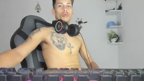 Snapshot of masteralda09 chatting on January 8, 2026, 4:15 am Alpha junior online show from January 8, 2026, 4:15 am